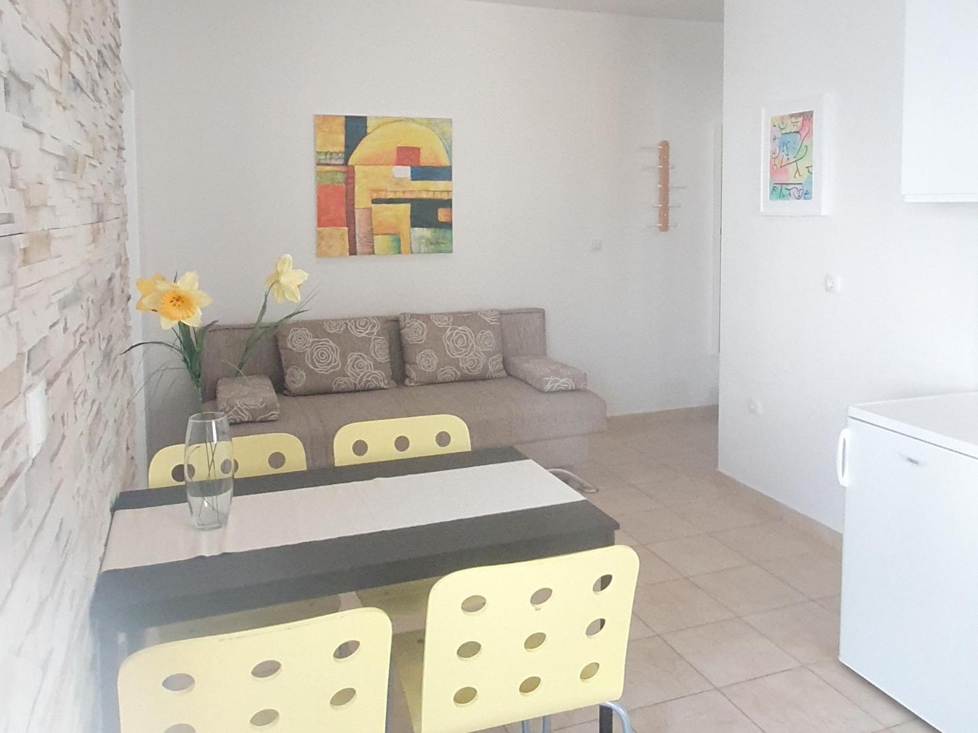 - Pine Diklo Apartment