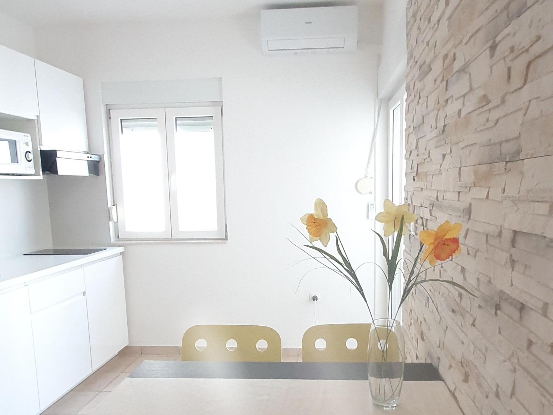 Apartment - Pine Diklo Zadar